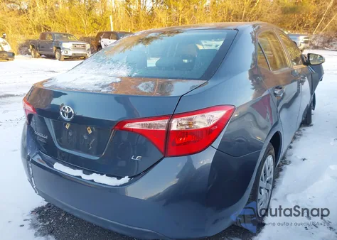 2019 Toyota Corolla Le z USA, uszkodzony, nr VIN 2T1BURHE3KC141591